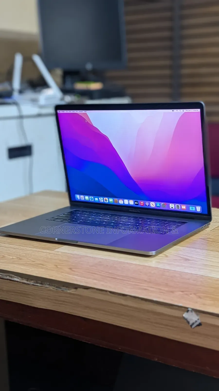 Laptop Apple MacBook 2017 16GB Intel Core i7 SSD 512GB
