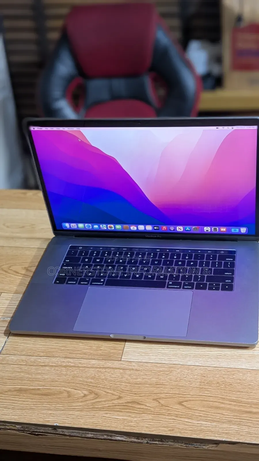 Laptop Apple MacBook 2017 16GB Intel Core i7 SSD 512GB