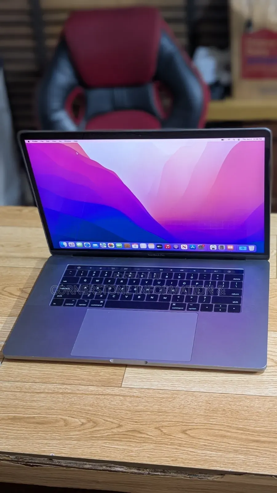 Laptop Apple MacBook 2017 16GB Intel Core i7 SSD 512GB