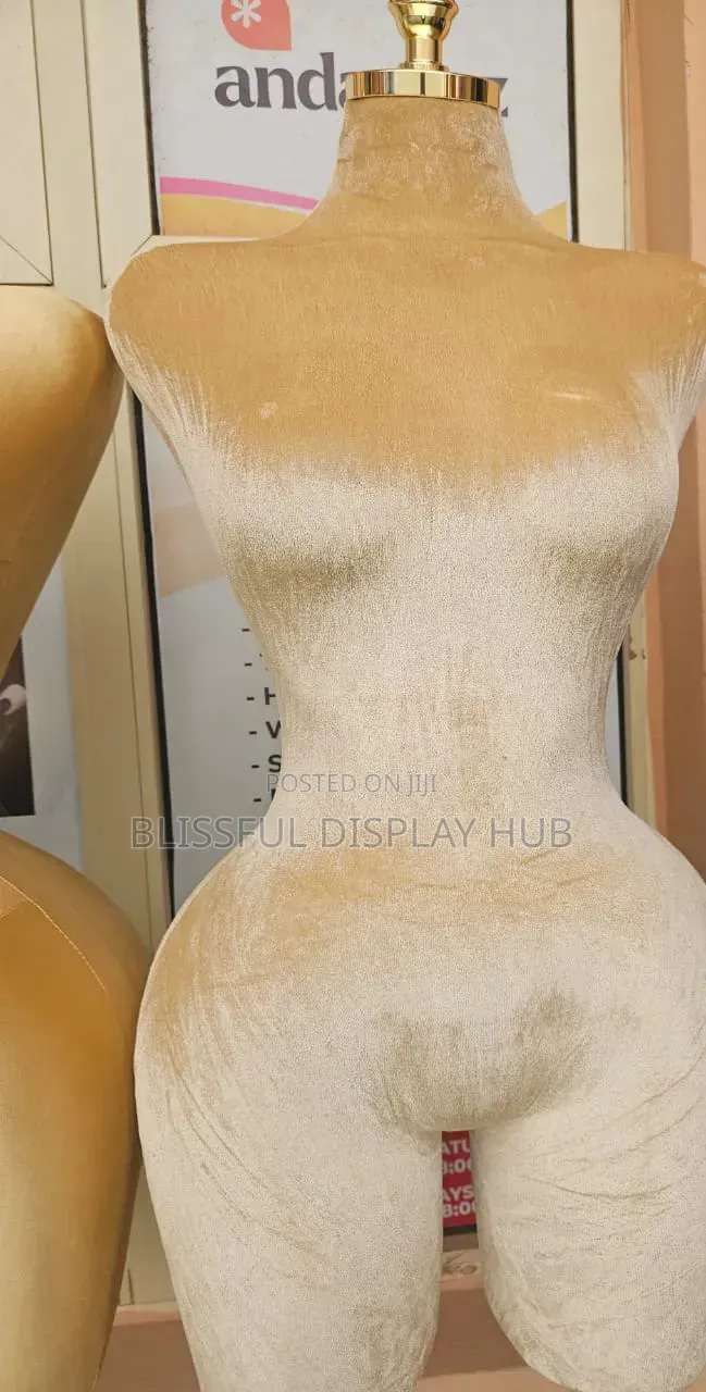 Female Pinnable and Dressform