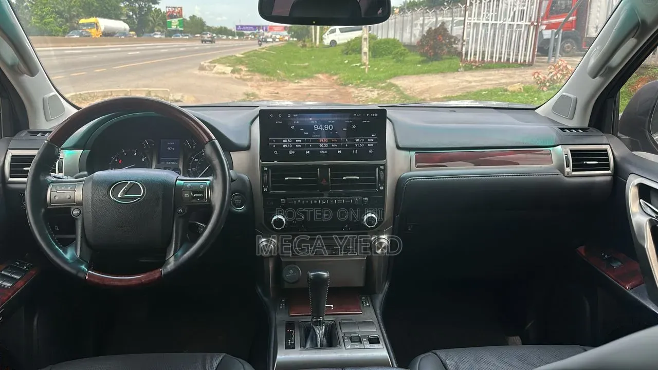 Lexus GX 460 2012 Black