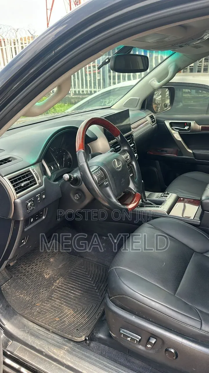 Lexus GX 460 2012 Black