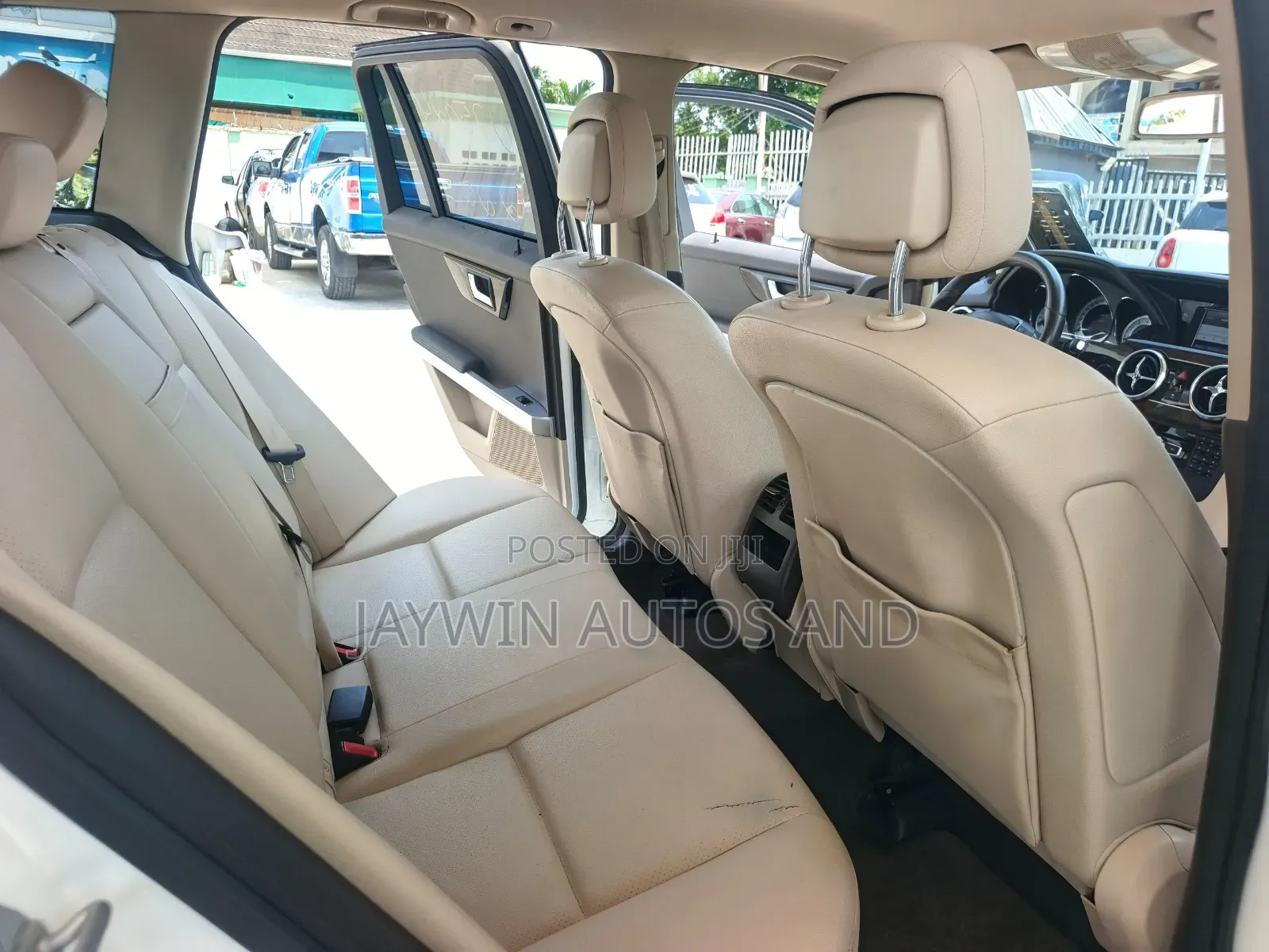 Mercedes-Benz GLK-Class 350 4MATIC 2014 White