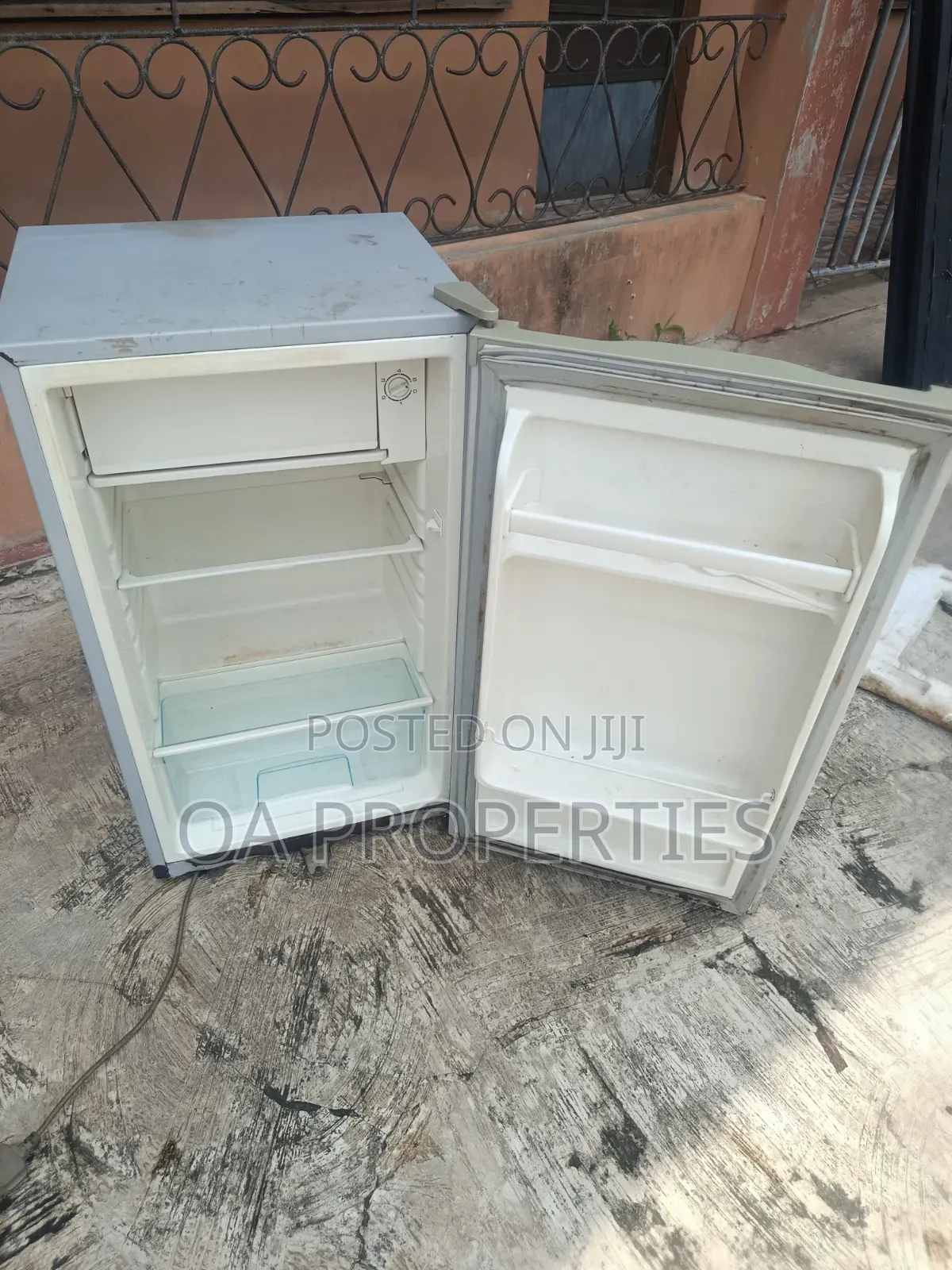 Perfectly Working Polystar Table Top Size Fridge 4sale at Bodija,Ibadan