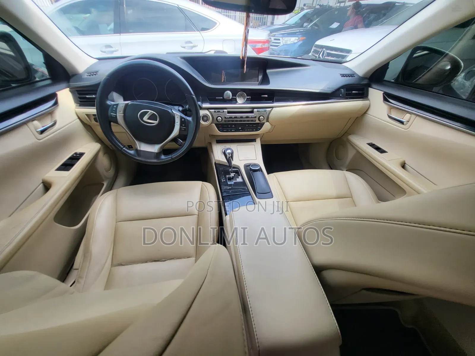 Lexus ES 350 FWD 2014 White