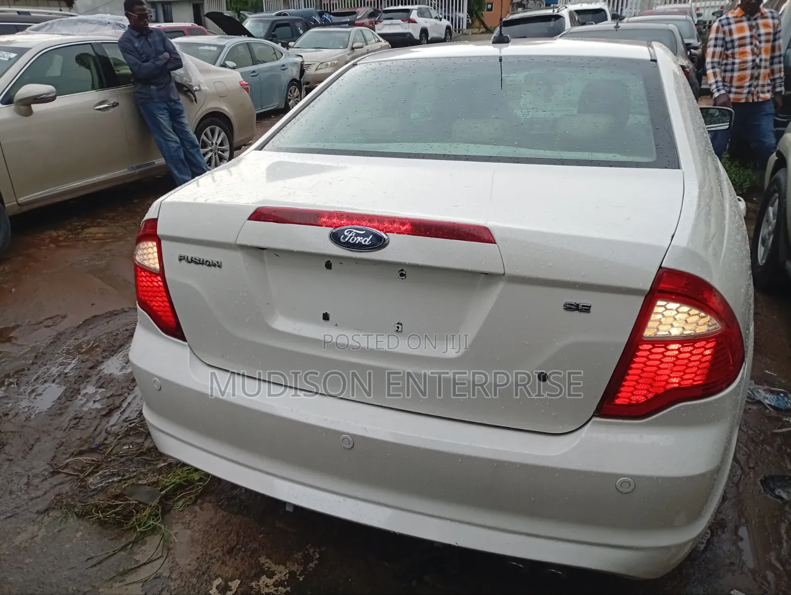 Ford Fusion SE 2010 White