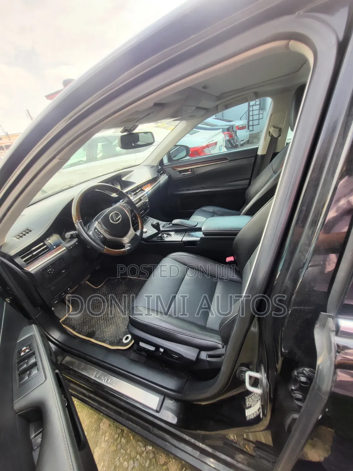 Lexus ES 350 FWD 2013 Black