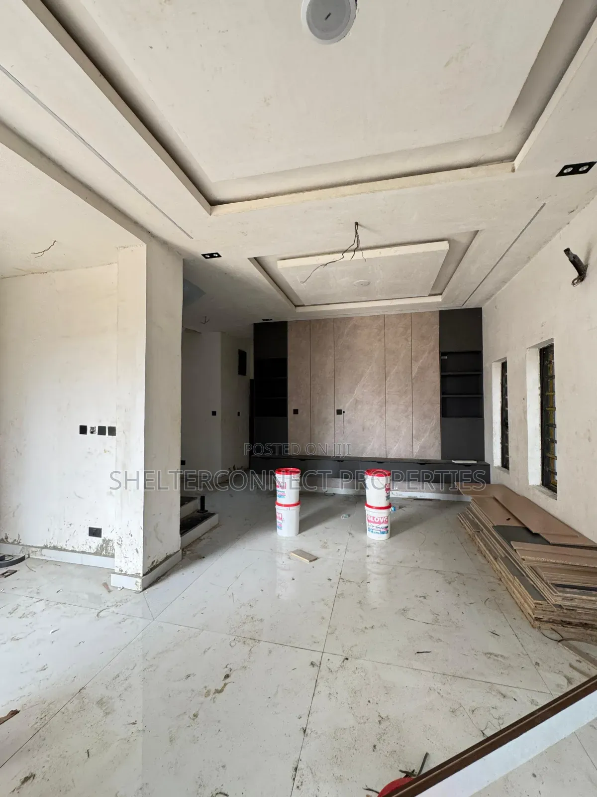 5bdrm Duplex in Papa Ajao Surulere for sale