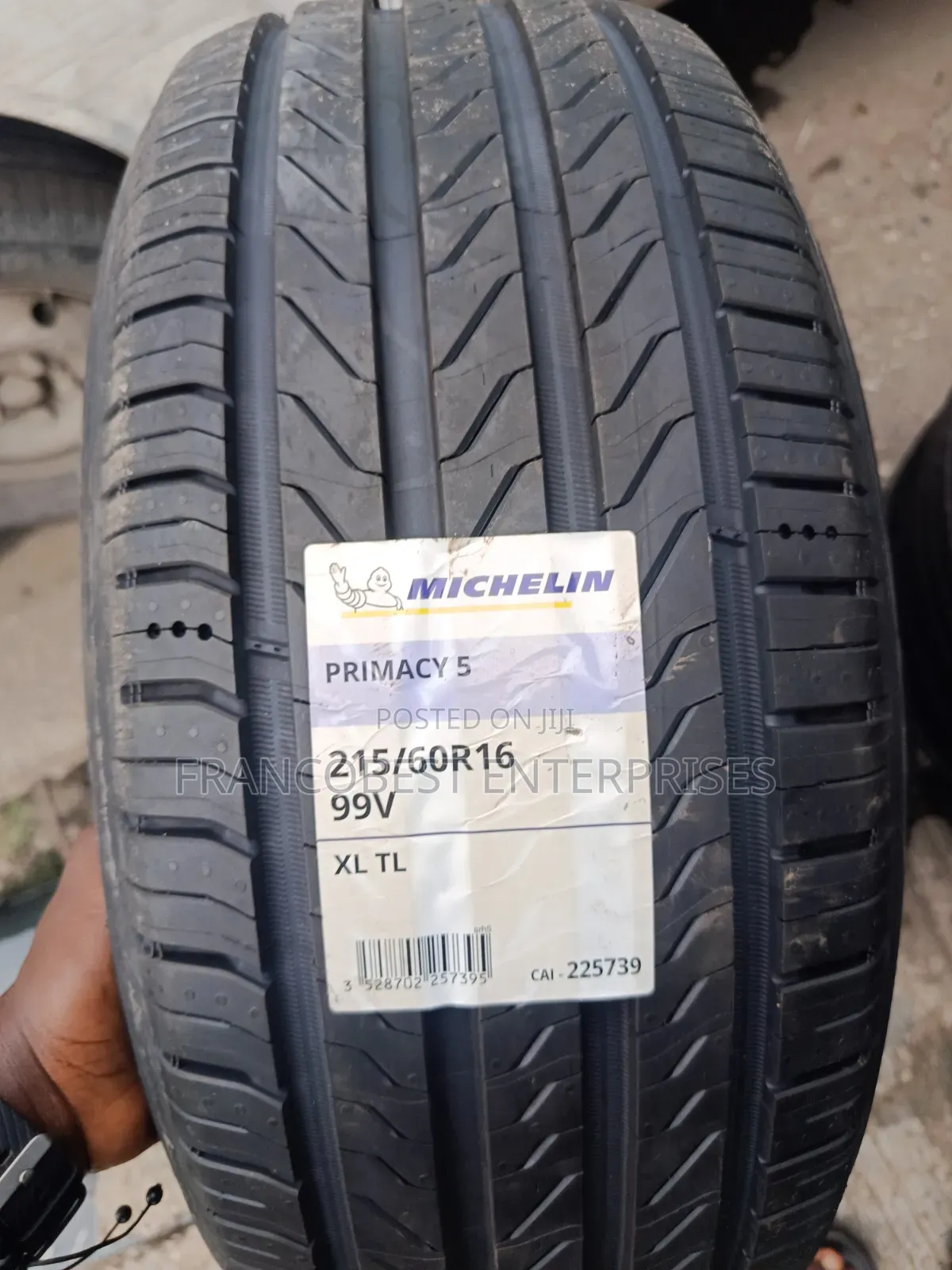 215/60r16 Michelin Tire