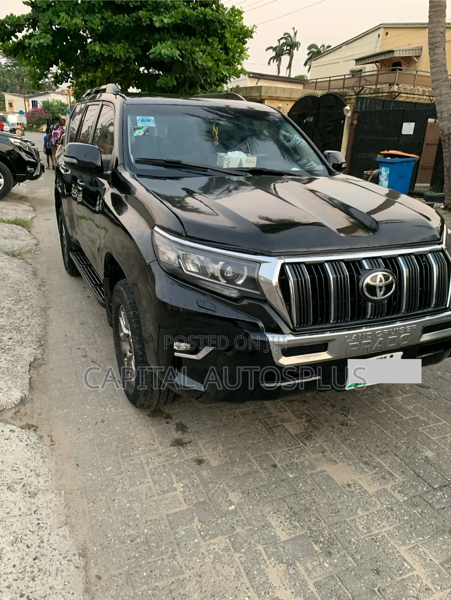 Toyota Land Cruiser Prado 4.0 Petrol TX-L 2011 Black