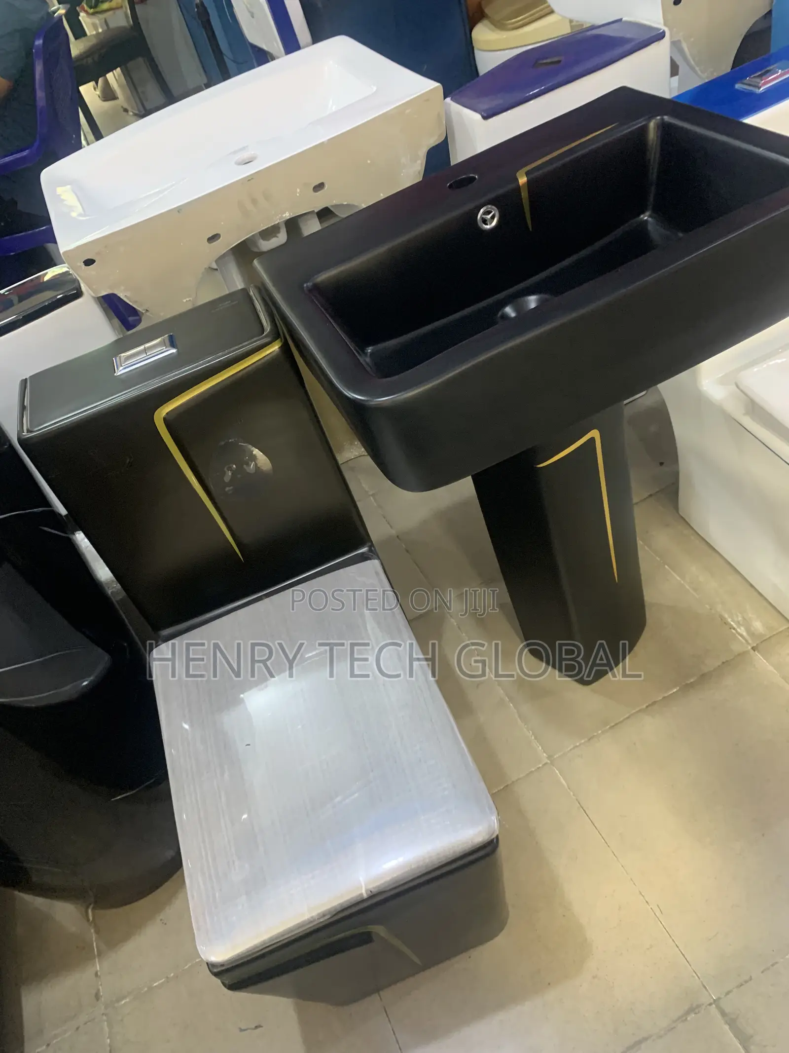 Executive Wc Set (Black Color)