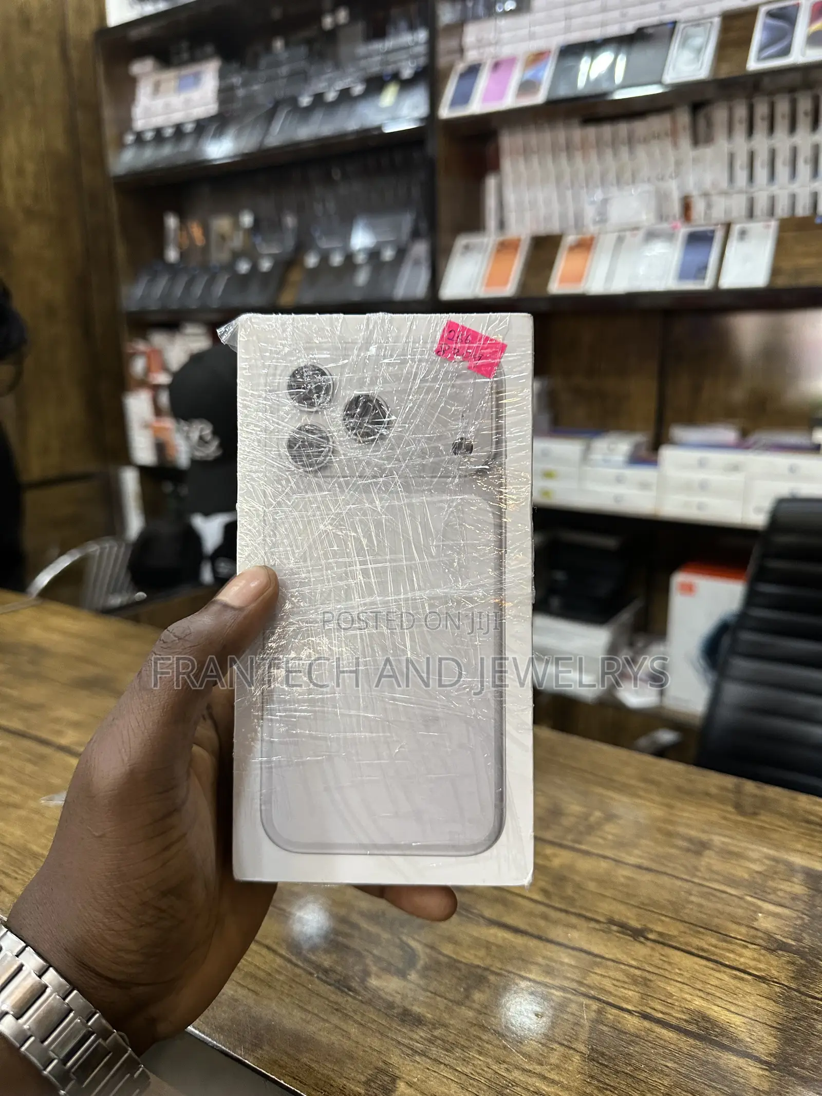 New Apple iPhone 17 Pro Max 256 GB Silver