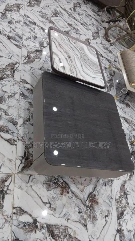 Classic Set of Coffee Table Side Table
