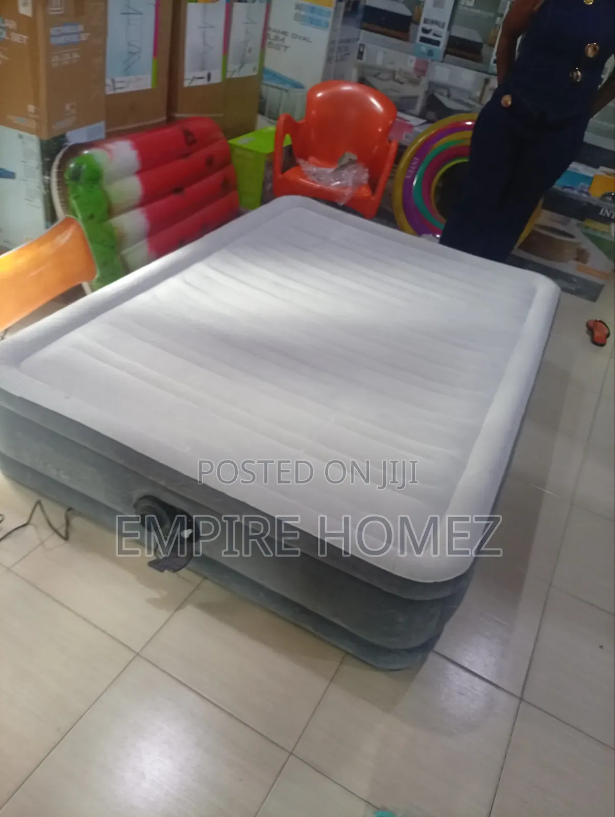 13" Intex Electric Inflatable Mattress