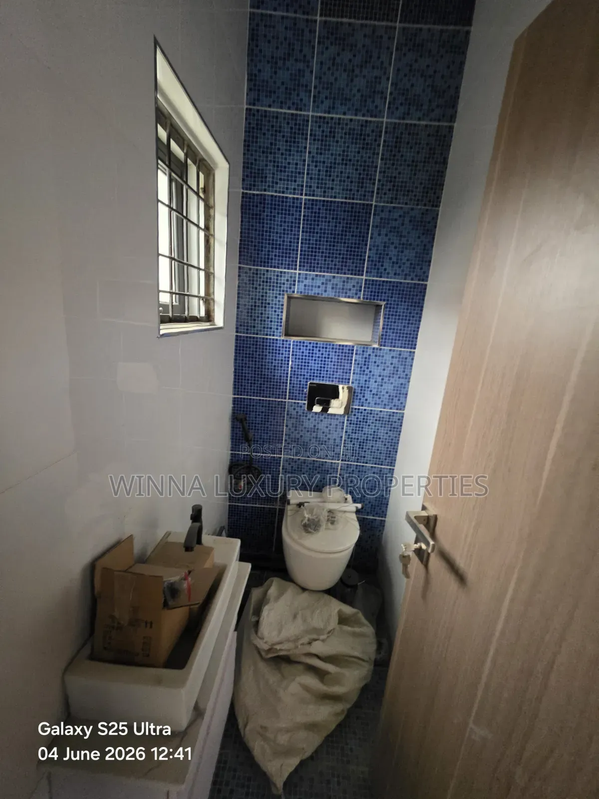 4bdrm Duplex in Palm Height Estate, Lugbe District for sale