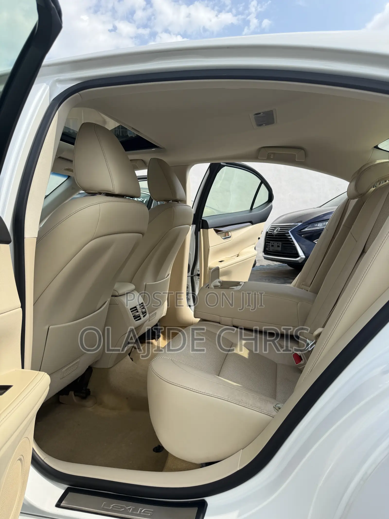 Lexus ES 350 FWD 2014 White