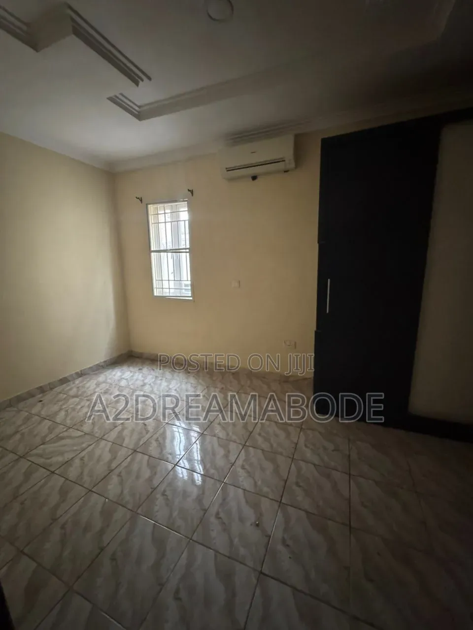 4bdrm Duplex in Off Allen for rent