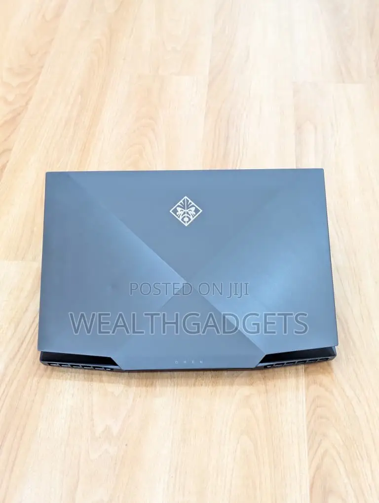 Laptop HP Omen 15 16GB Intel Core i7 HDD+SSD 256GB