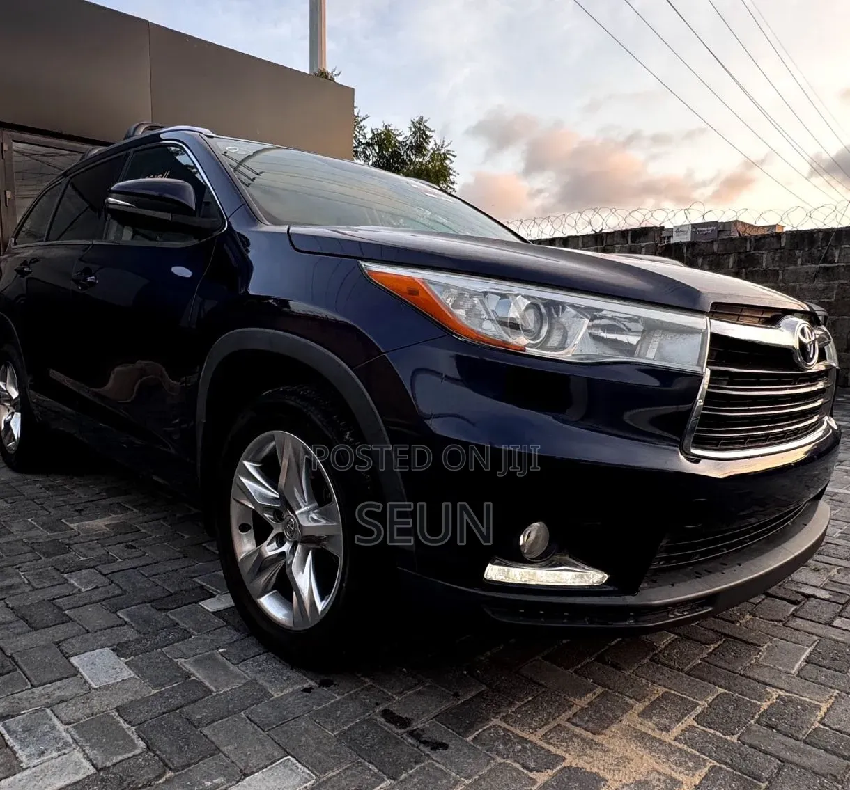 Toyota Highlander Limited 4dr SUV AWD (3.5L 6cyl 6A) 2015 Blue