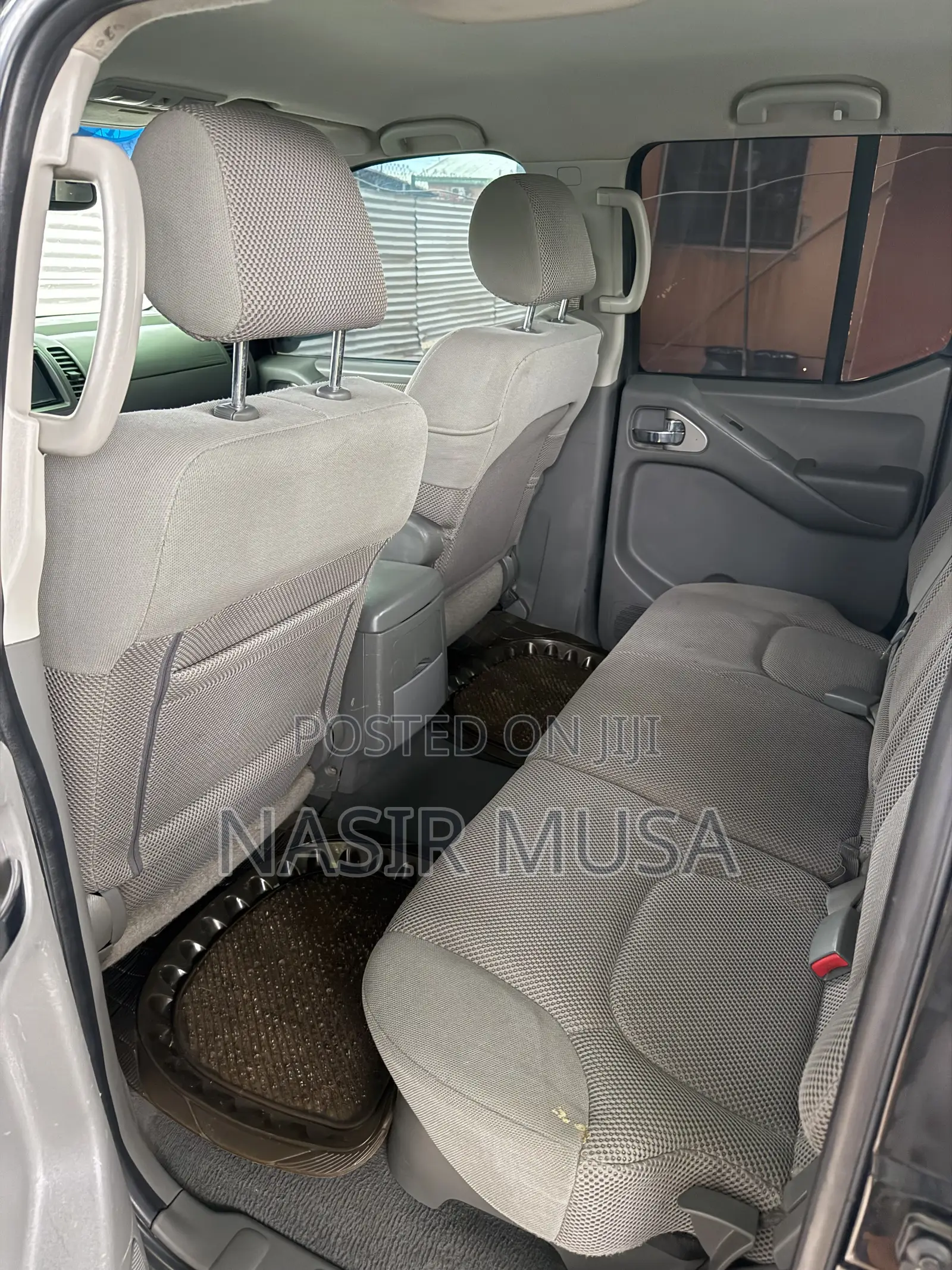 Nissan Frontier 2007 Black