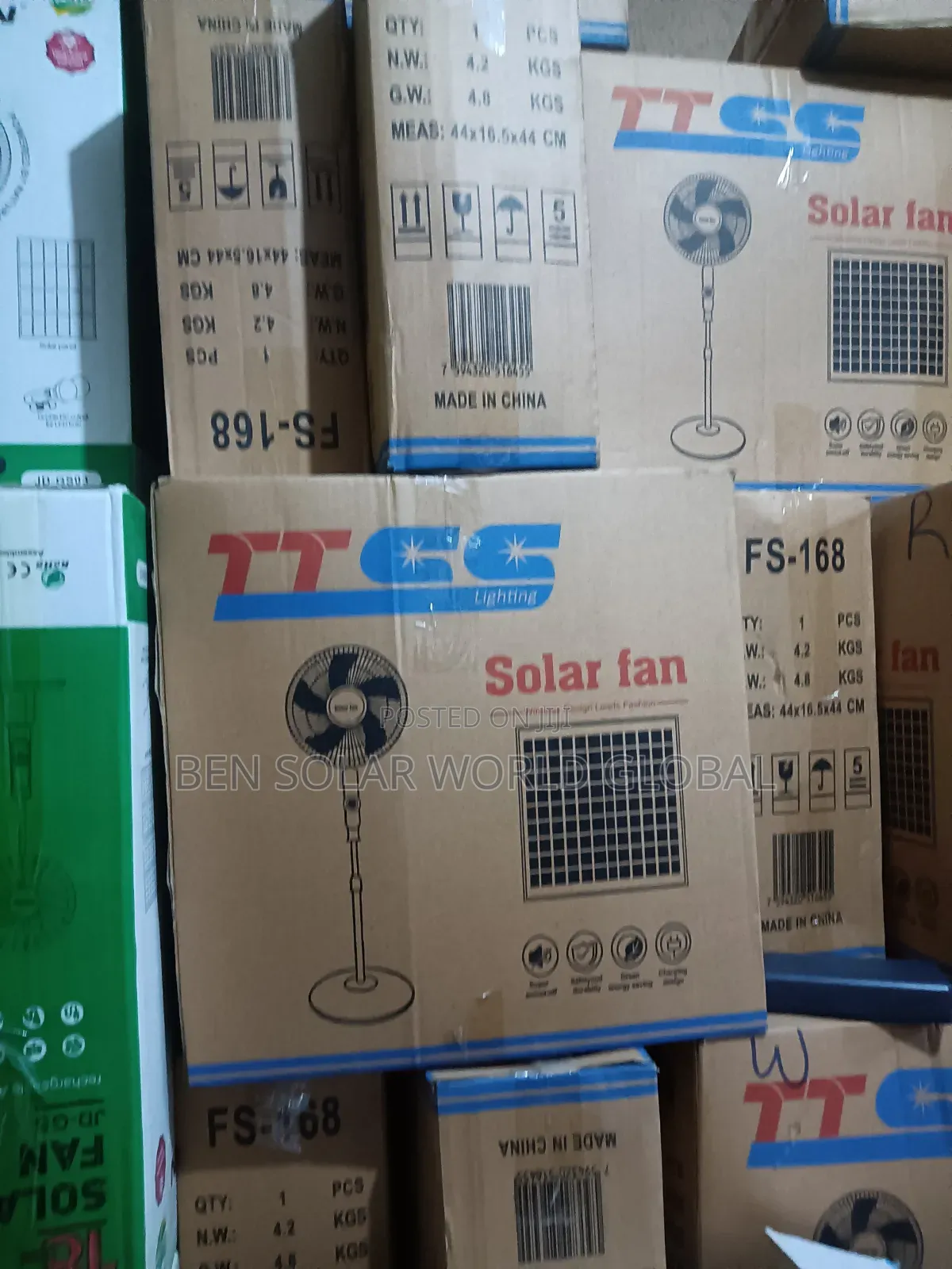 16inc Ttcc Lightning Solar Fan