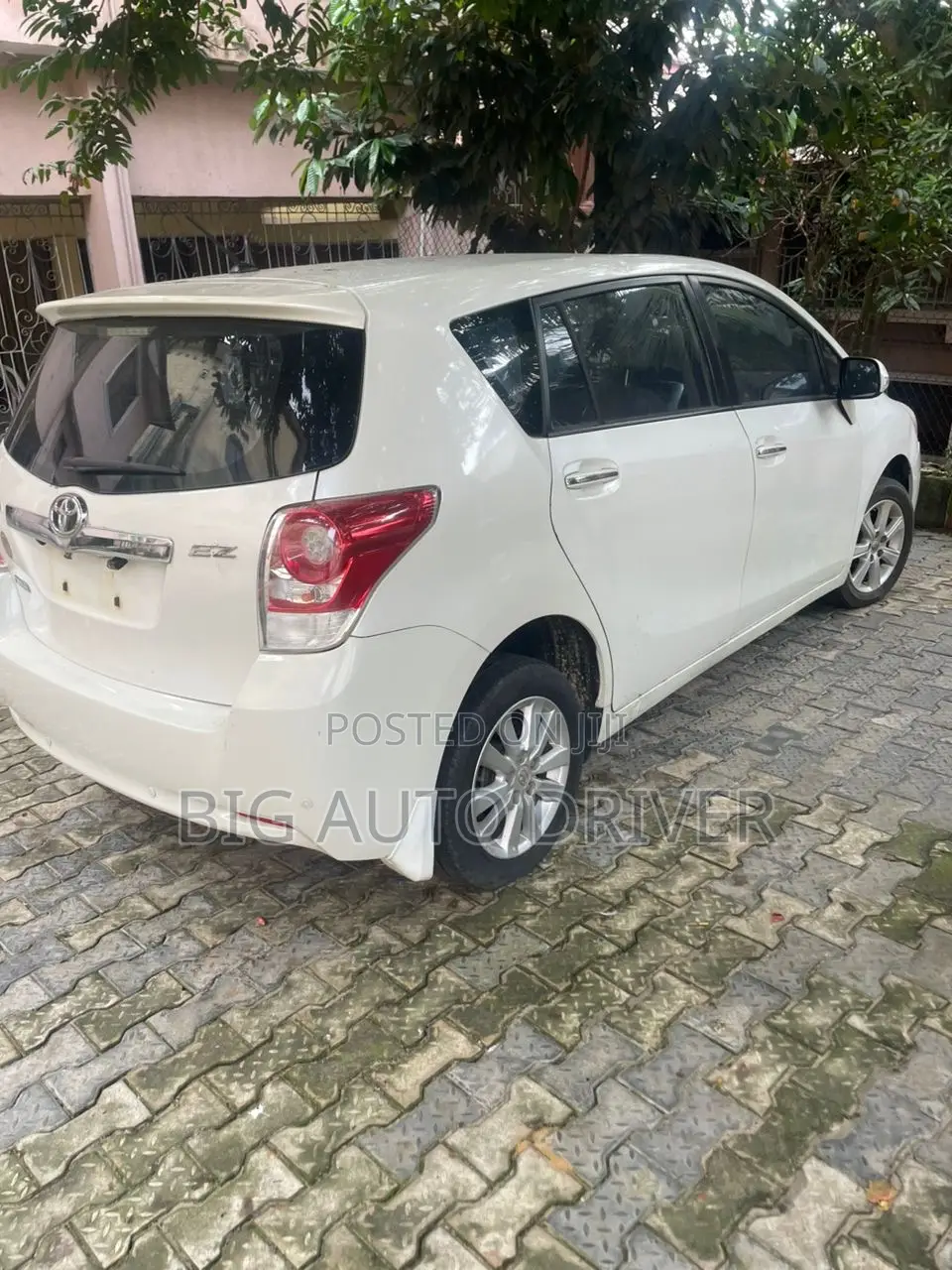Toyota Verso 2.0 2013 White