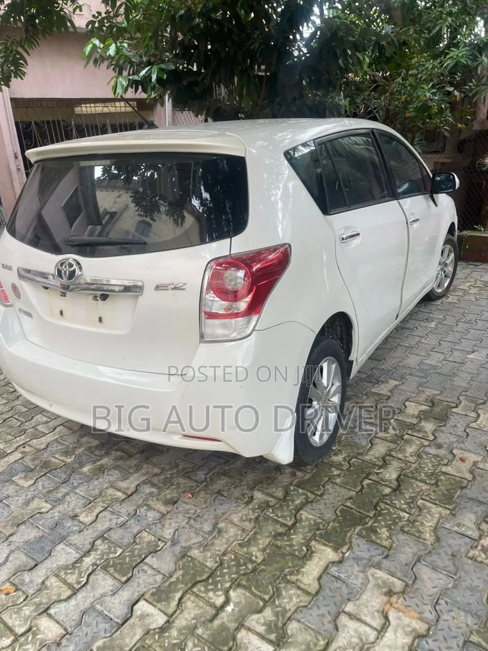 Toyota Verso 2.0 2013 White