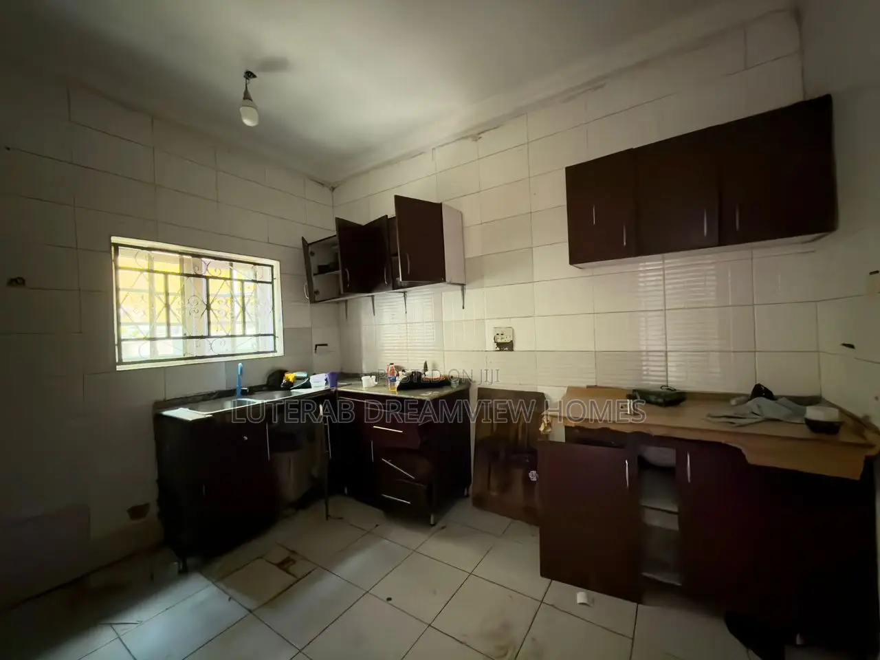 3bdrm Block of Flats in Wuye Main for rent