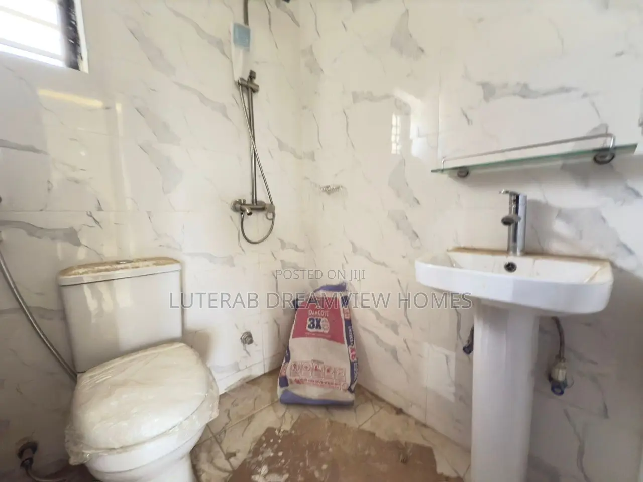 2bdrm Block of Flats in Wuye Main for rent