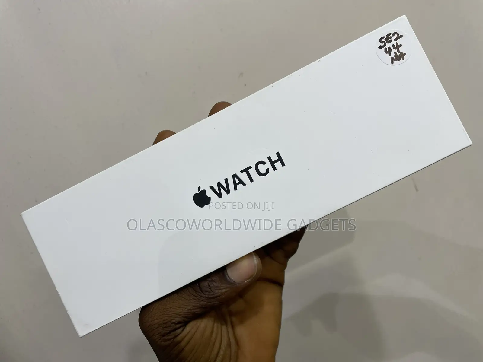 Brand New Apple Watch Se (Gen2) 44mm Midnight Back Available for Sale