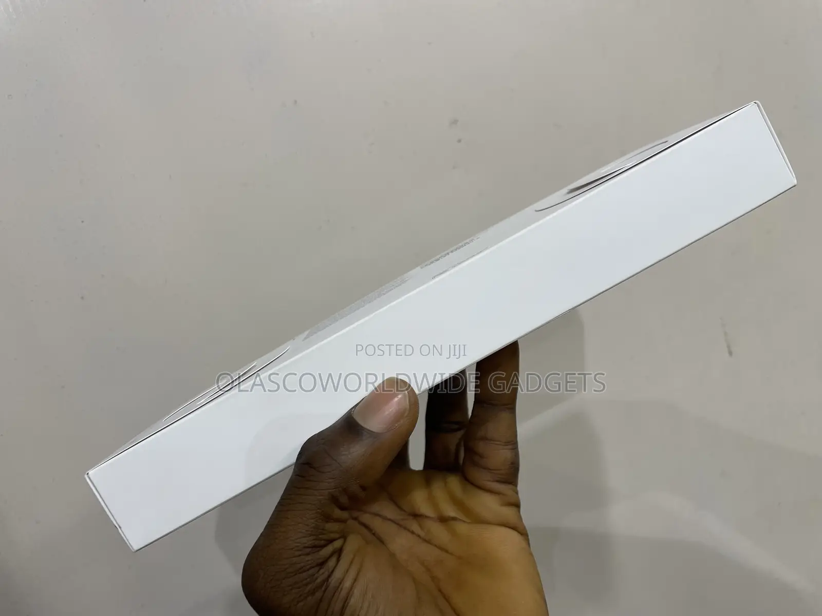 Brand New Apple Watch Se (Gen2) 44mm Midnight Back Available for Sale