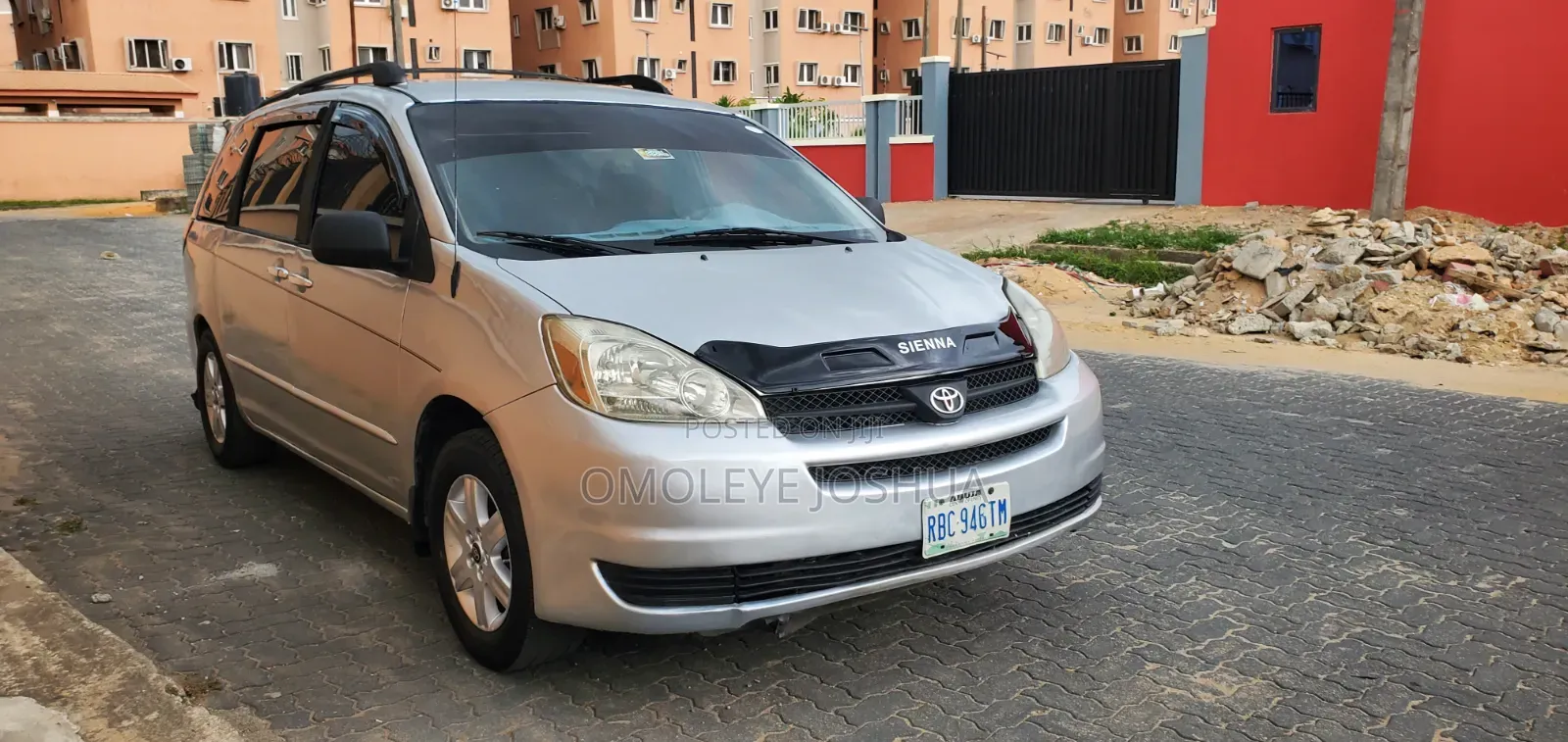 Toyota Sienna LE FWD (3.3L V6 5A) 2004 Silver