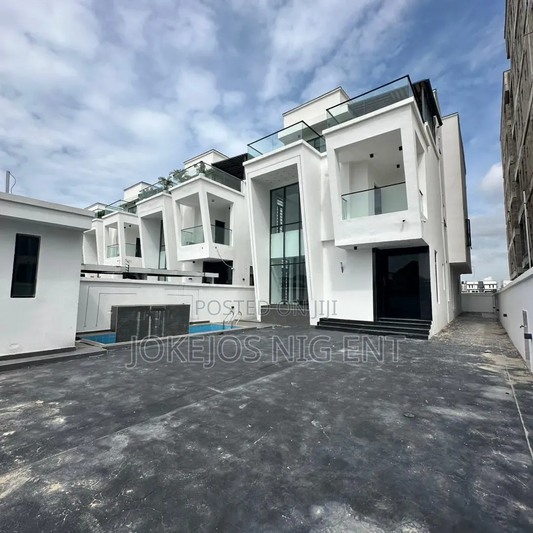 5bdrm Duplex in Lekki Phase 1 for sale