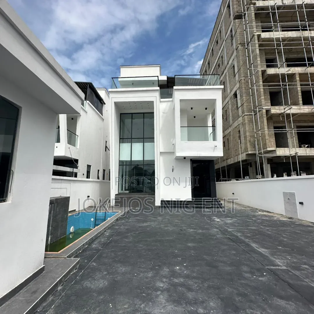 5bdrm Duplex in Lekki Phase 1 for sale