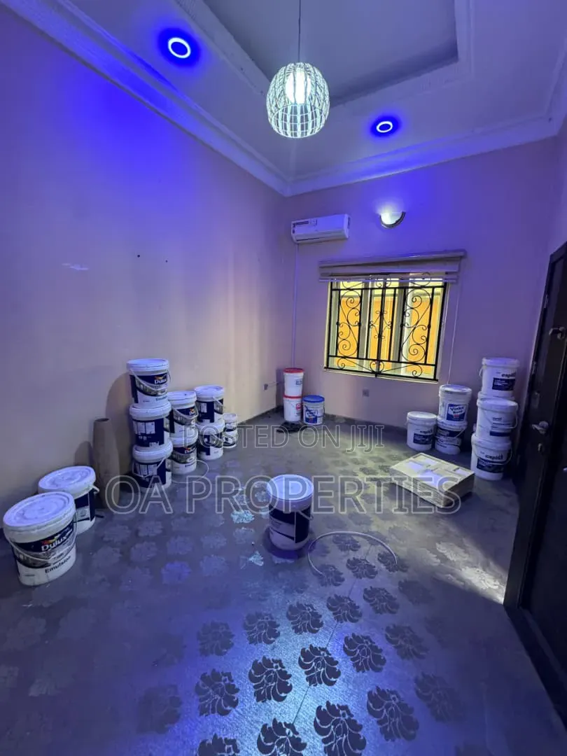 5bdrm Duplex in Ibadan for rent