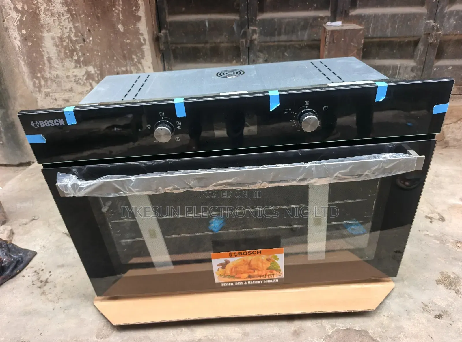 Original Bosch Built-in 90cm Gas Electric Inverter Oven With Grill.