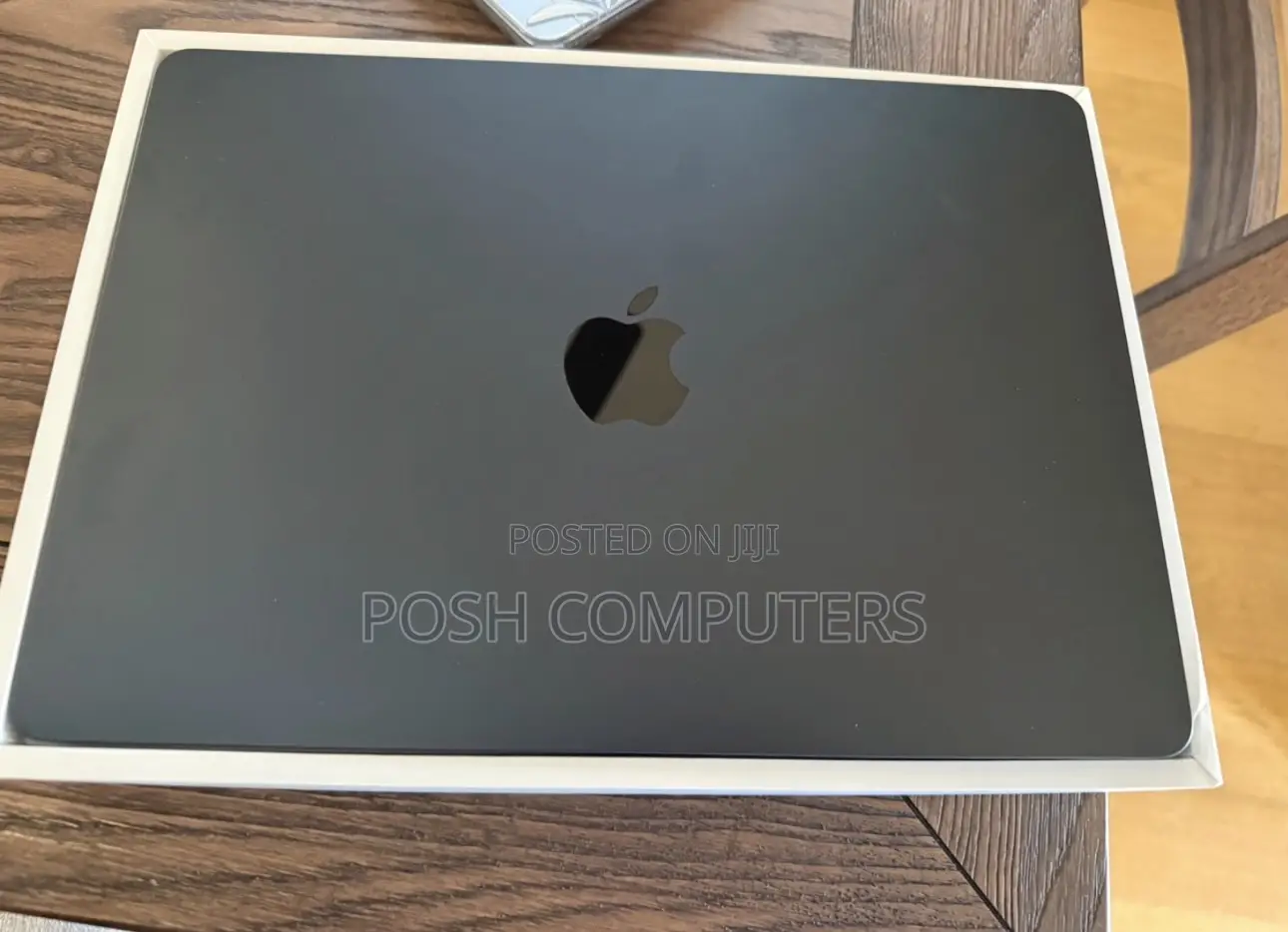 Laptop Apple MacBook Air 2024 M3 8GB Apple M3 SSD 256GB