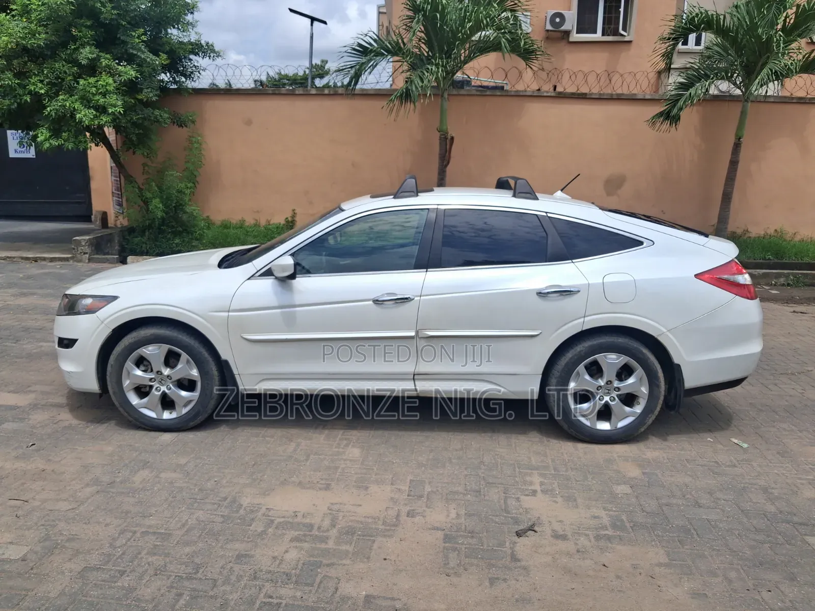 Honda Crosstour 3.5 AWD 2012 White