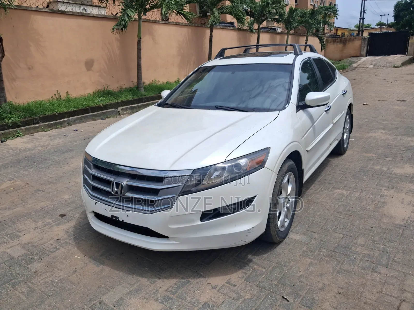Honda Crosstour 3.5 AWD 2012 White