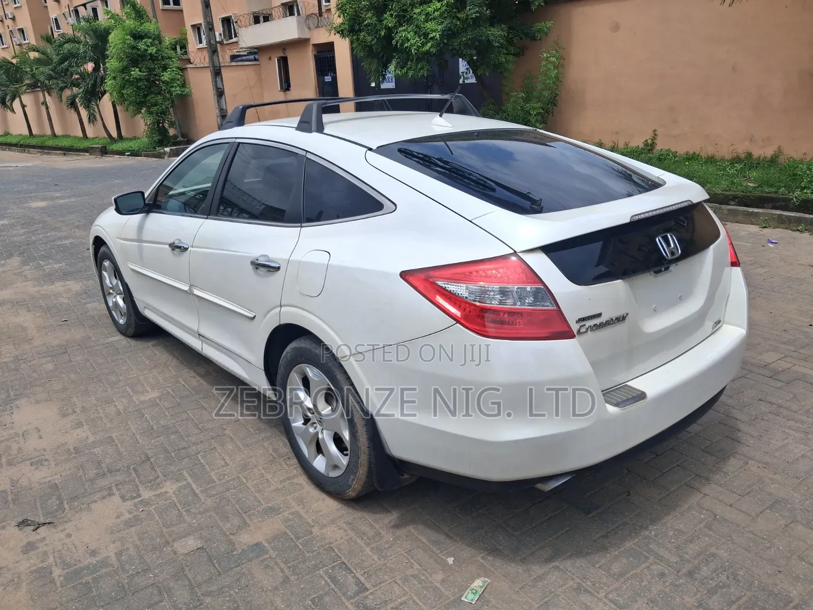 Honda Crosstour 3.5 AWD 2012 White