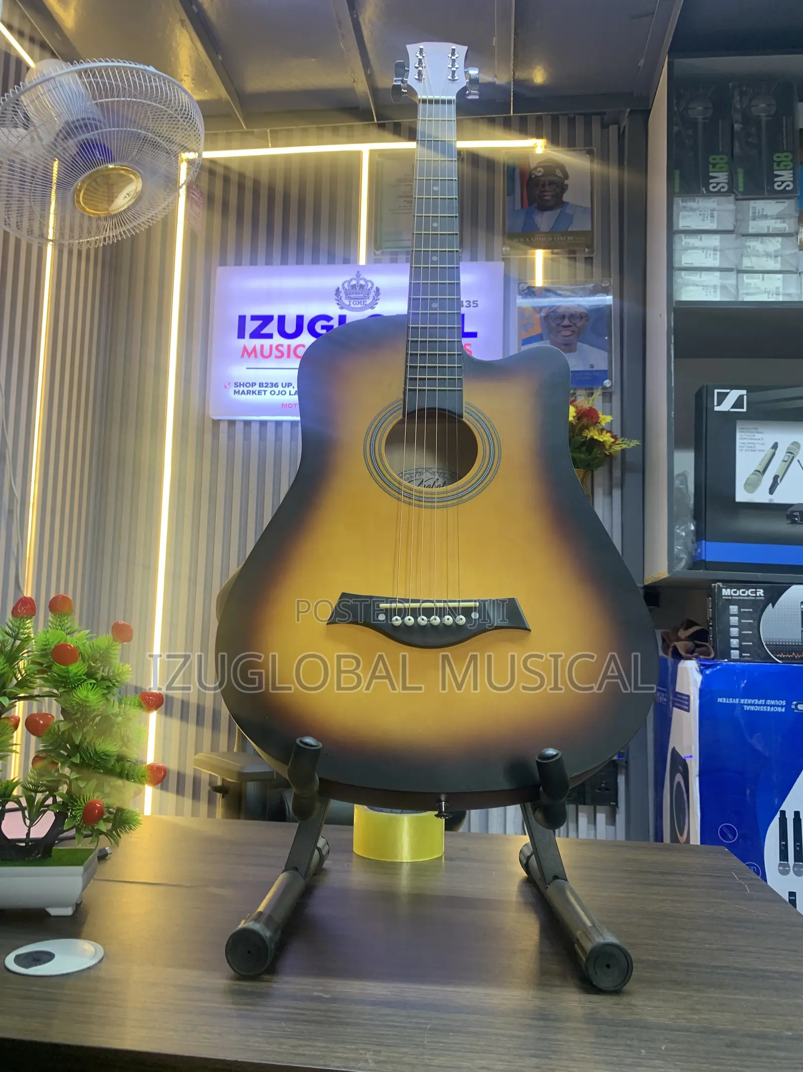 38’’ Inches Box Guitar With Bag and Belt With Stand