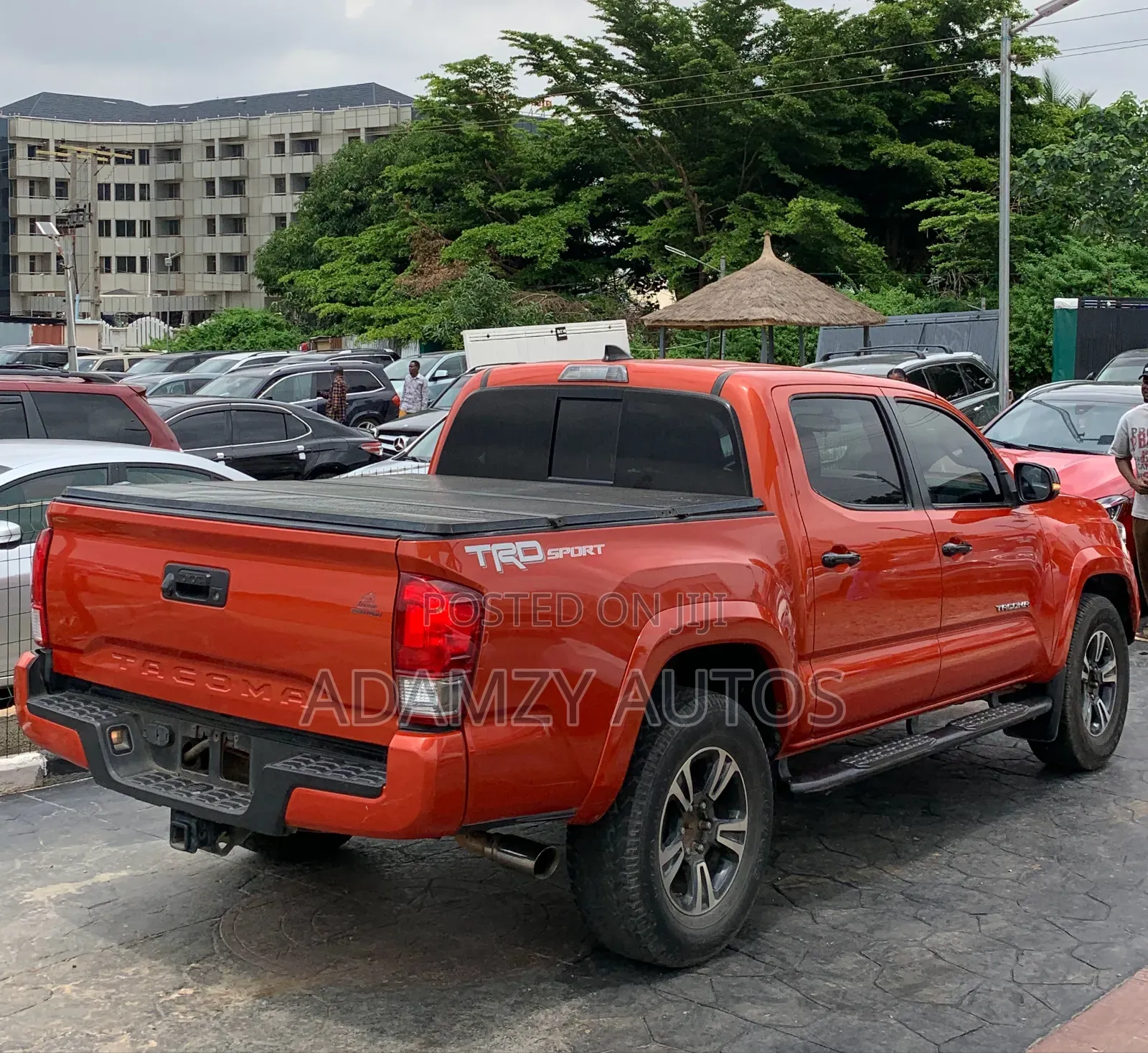 Toyota Tacoma 2017 Orange