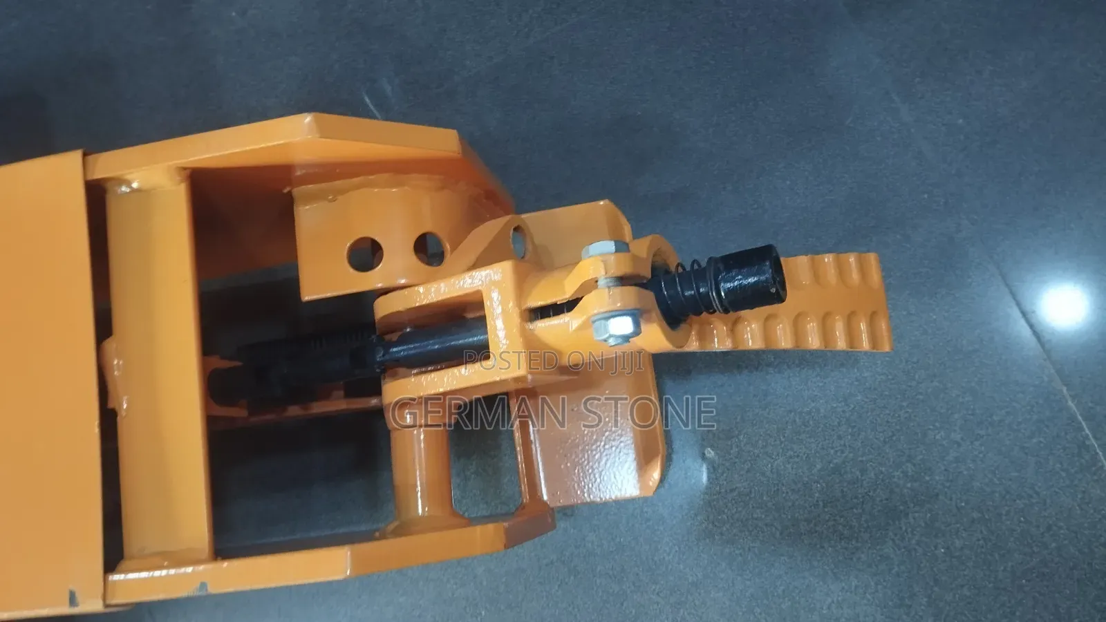 Ingco Hydraulic Long Floor Jack 10ton -