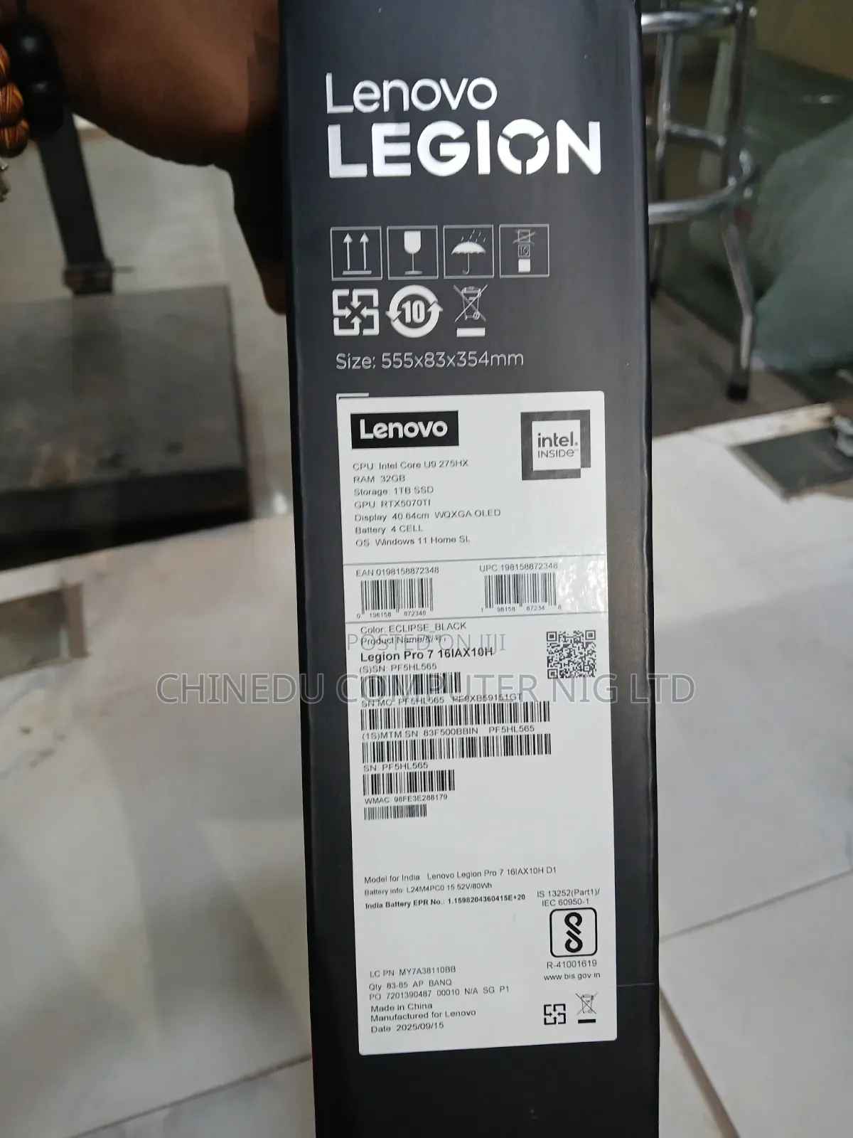 New Laptop Lenovo Legion 7 32GB Intel Core Ultra 9 SSD 1T