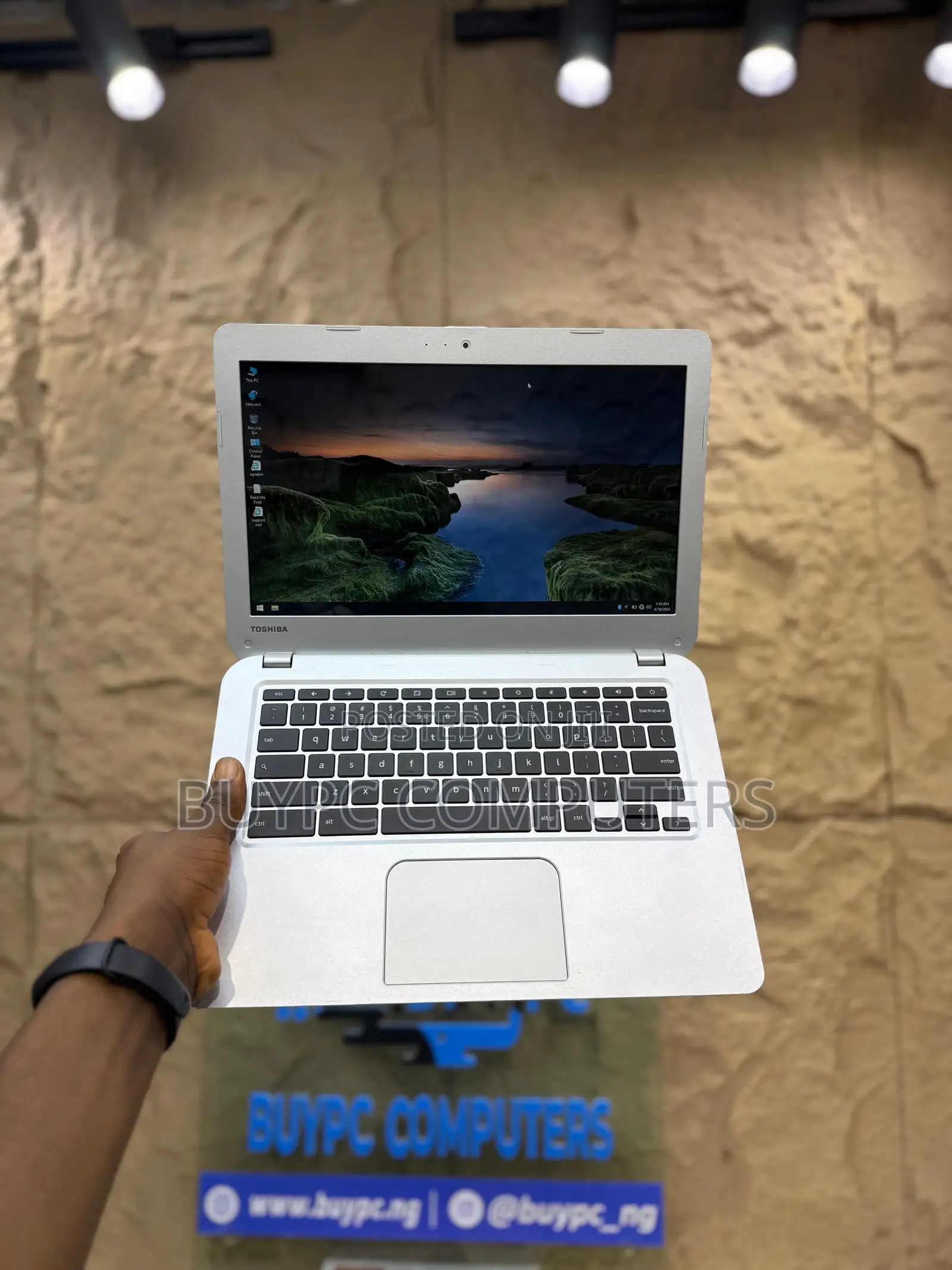 Laptop Toshiba Chromebook 2 4GB Intel Pentium SSD 16 GB