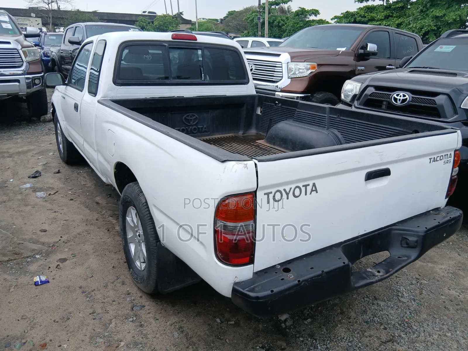 Toyota Tacoma Base 4x2 Xtracab 121.9 in. WB 2003 White