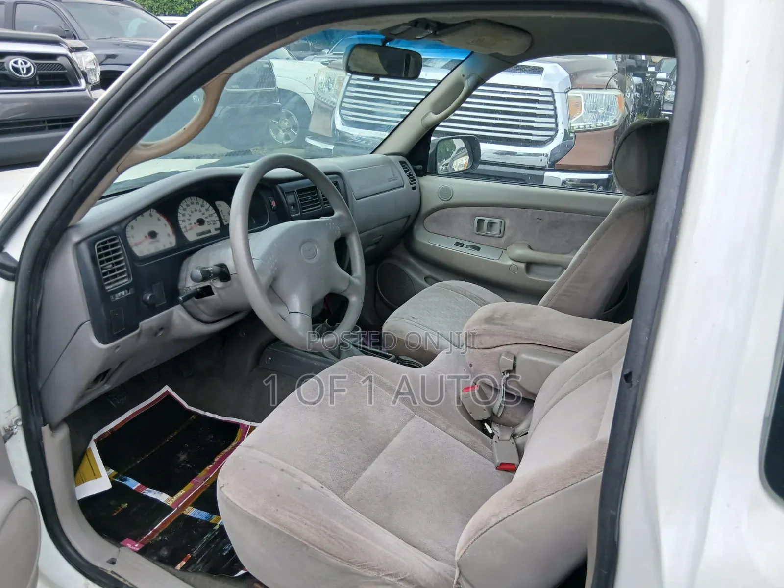 Toyota Tacoma Base 4x2 Xtracab 121.9 in. WB 2003 White