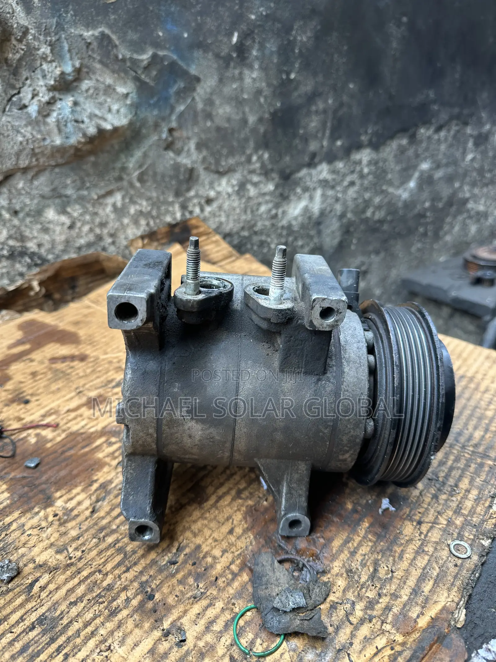 Ford Gt a/C Compressor