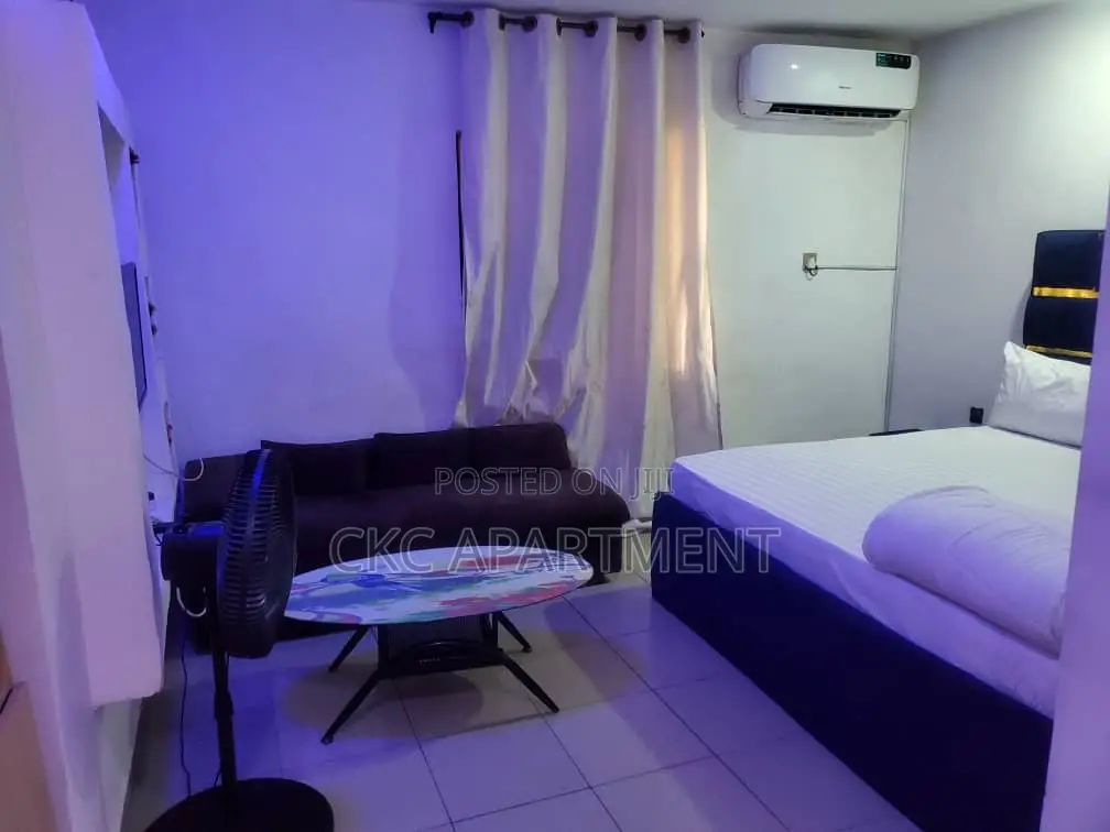 Service Apartment