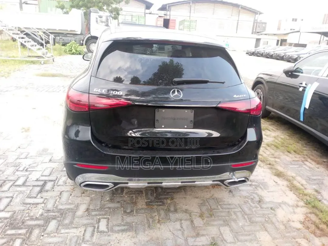 Mercedes-Benz GLC-Class GLC 300 4MATIC AWD 2023 Black